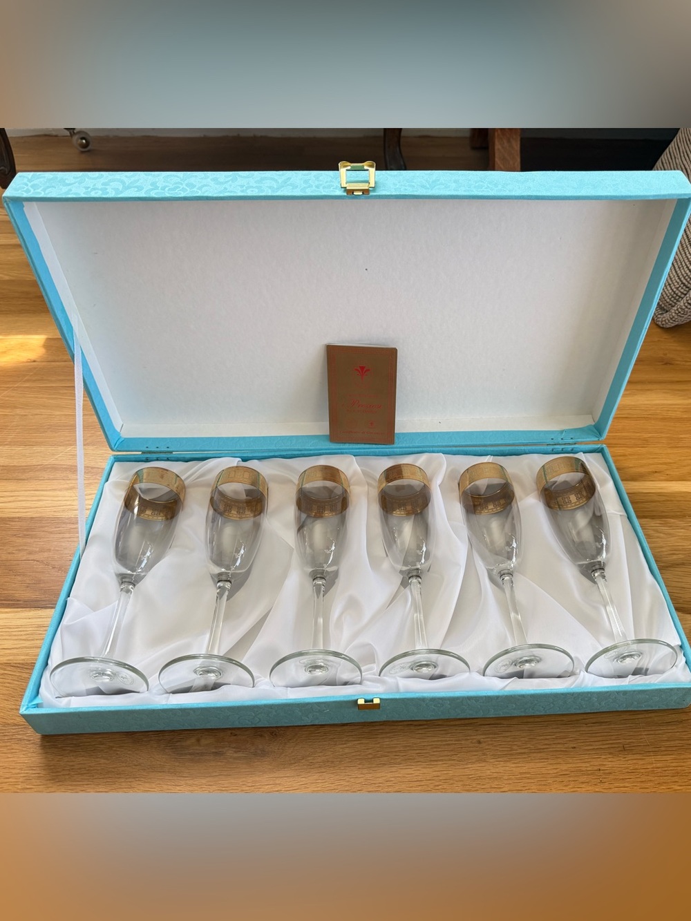 Vintage Gold-Trim Champagne Flutes - Set of 6